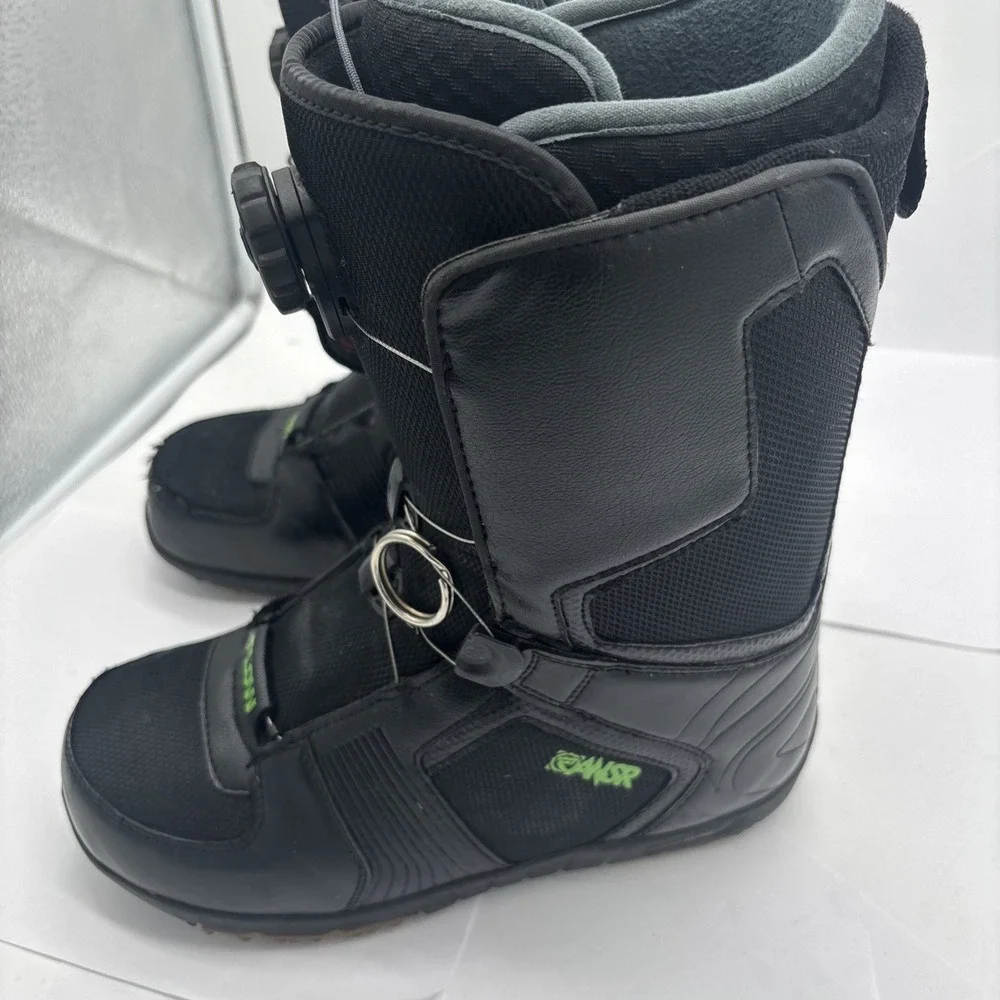 Flow Men's Size 7 Snowboard Boots Model Ansr Coiler